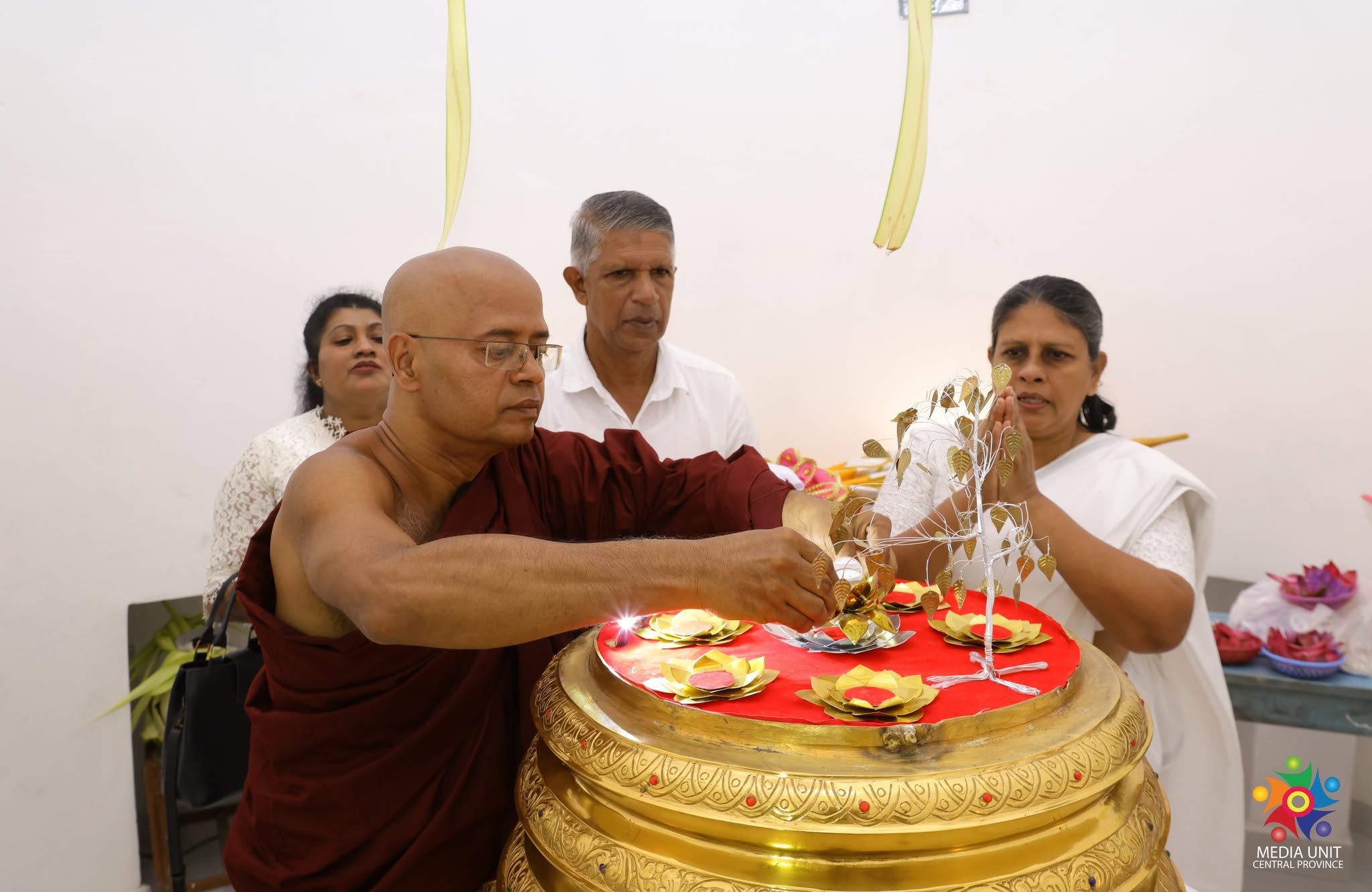 ශ්‍රී සරණංකර බෞද්ධ මධ්‍යස්ථානයෙහි අභිනව චෛත්‍ය රාජයාණණන් වහන්සේගේ කොත් වහන්සේ නිරාවරණය කිරීම