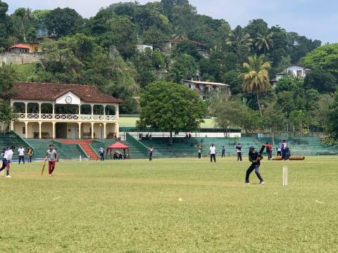 මධ්‍යම පළාත් අධ්‍යාපන අධ්‍යක්ෂ අභියෝගතා කුසලාන දීප ව්‍යාප්ත රාජ්‍ය සේවා සැහැල්ලු පන්දු ක්‍රිකට් තරගාවලිය