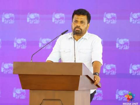 මධ්‍යම අධිවේගී මාර්ගයේ රඹුක්කන සිට ගලගෙදර දක්වා කොටසේ ඉදිකිරීම්  ආරම්භ කෙරේ